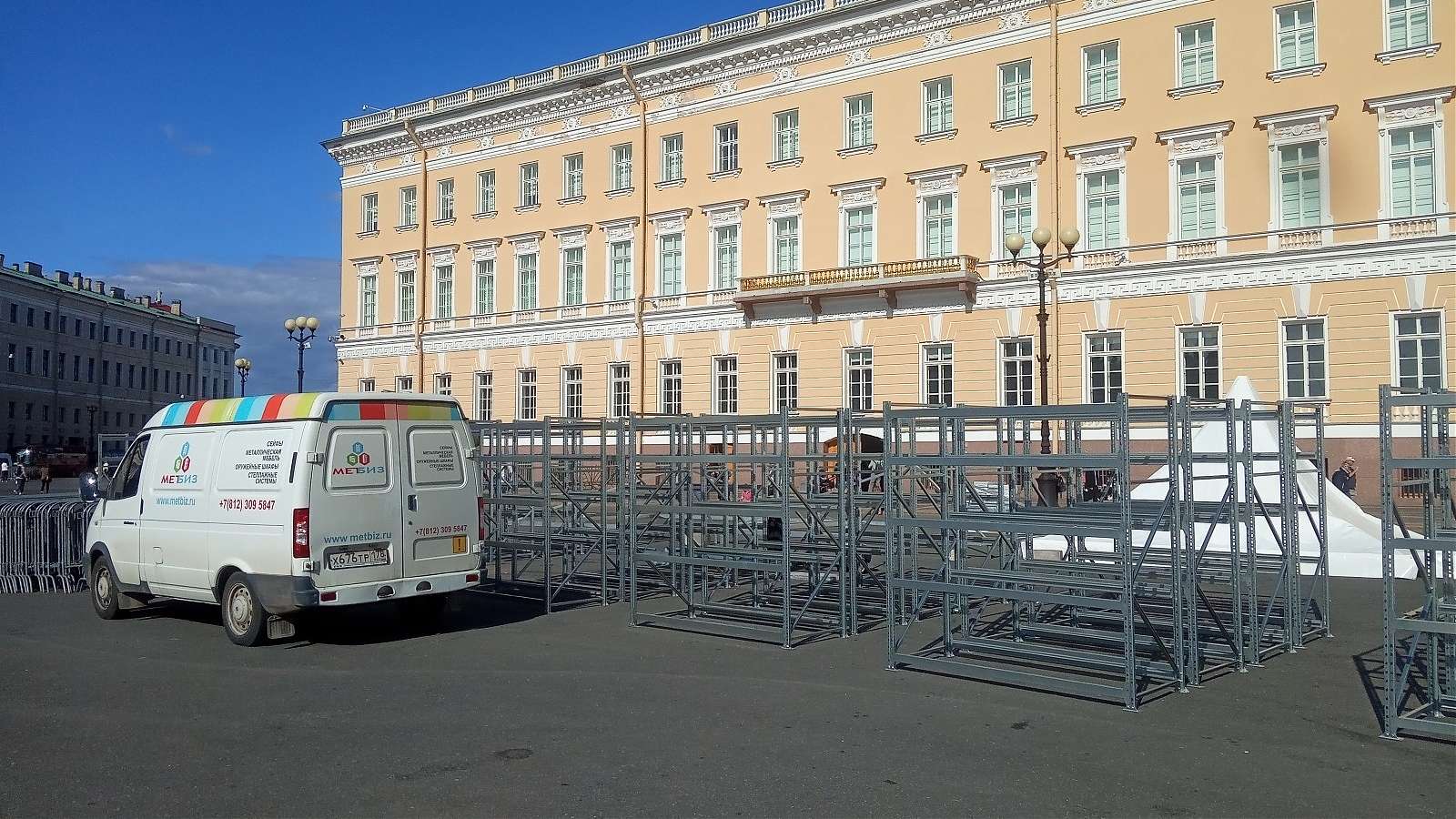 Аренда стеллажей для марафона