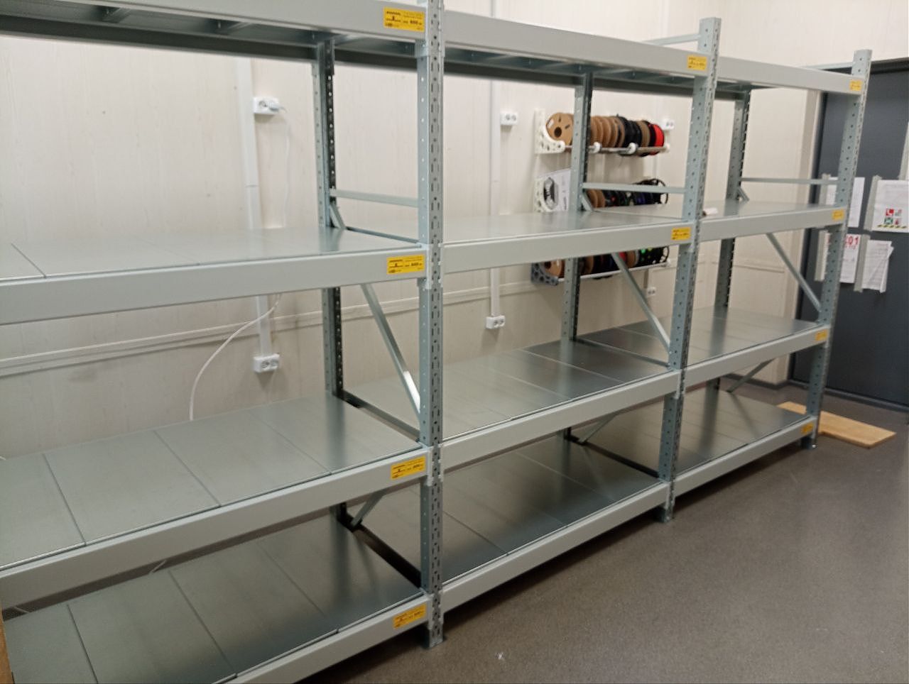 Грузовой полочный стеллаж СТ-051