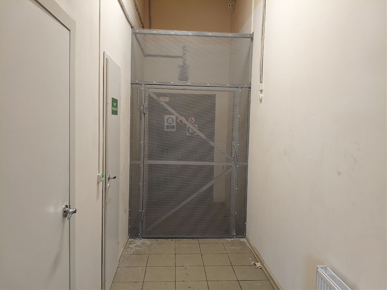 Двери из перфорированного металла