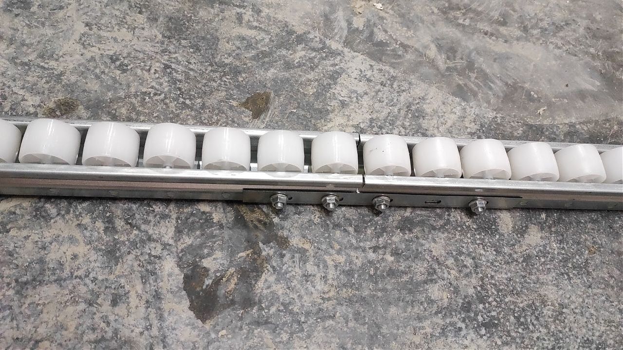 Гравитационные полки с разделителями — интеграция в палетные стеллажи любого типа